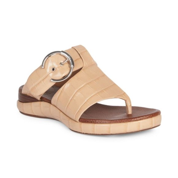 Chloé Wave Flat Sandals in Nougat - 38 / 8